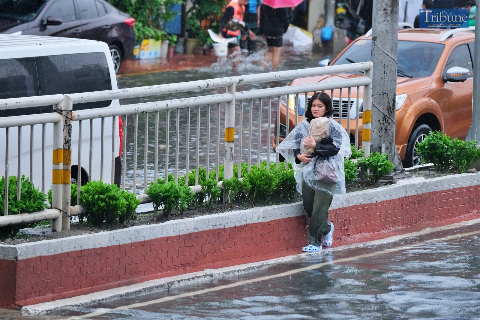 TRIBUNE-manila-flooded